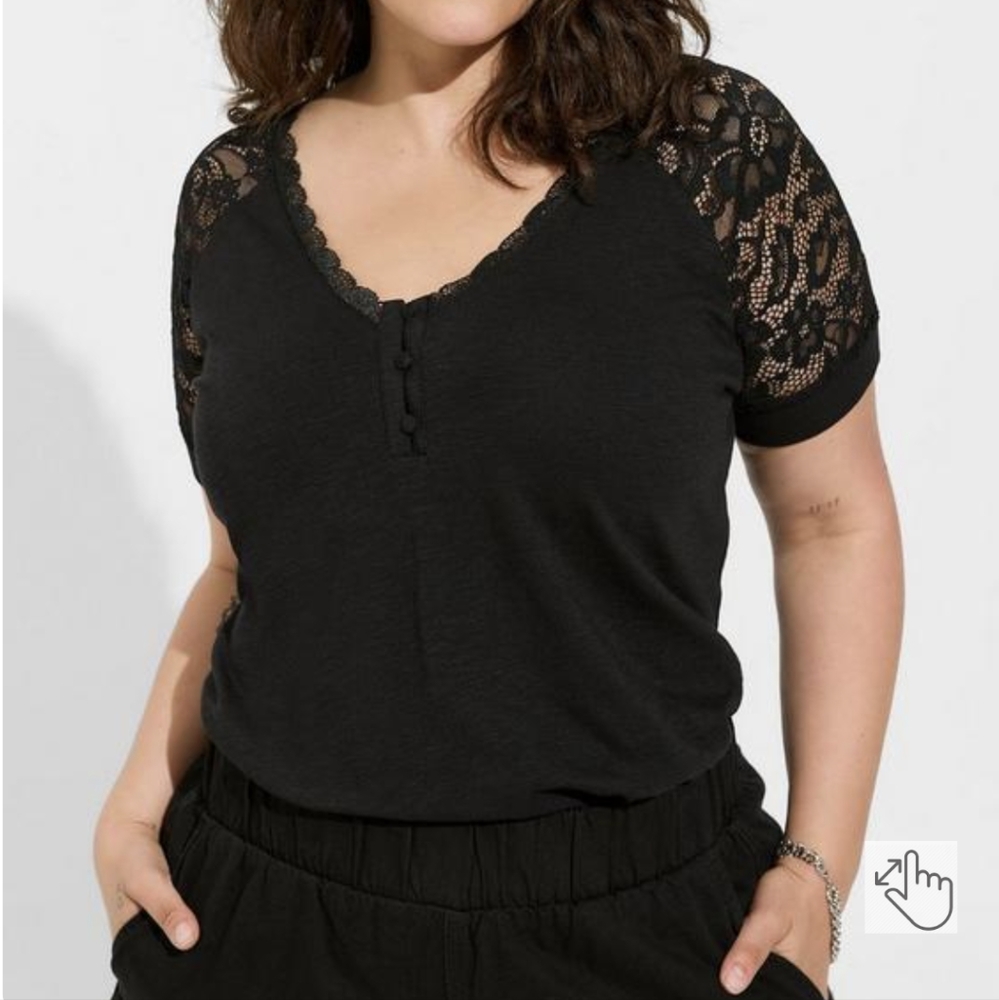 Torrid lace sleeve button shirt NWT
